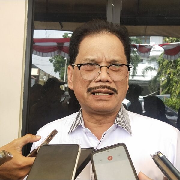 Serah Terima Jabatan Berjalan Lancar, Sekda Beri…