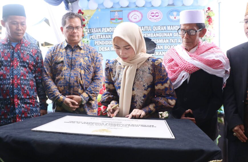 Bupati Serang Ratu Zakiyah Sebut Pendidikan Anak…