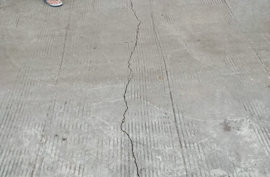 Baru Seumur Jagung Dikerjakan, Jalan…