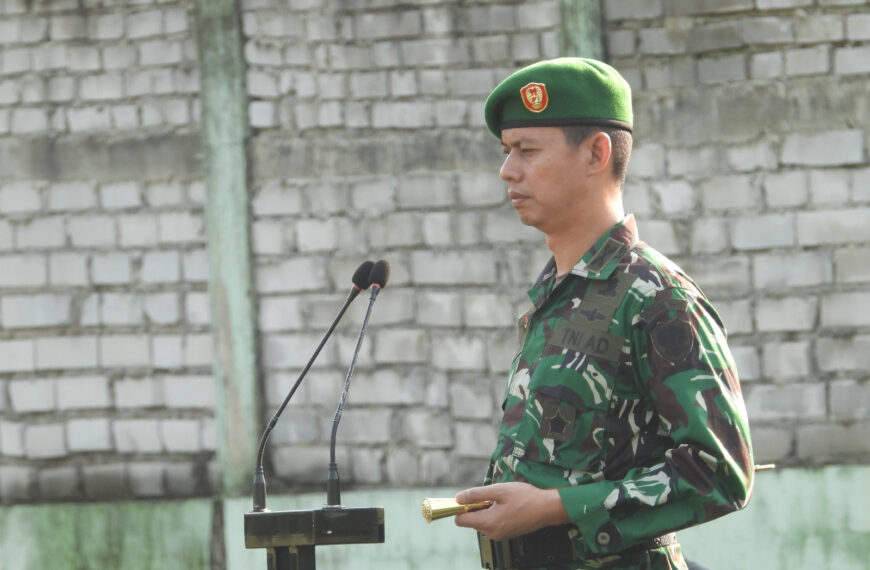 Kodim 0602/Serang Gelar Upacara Pengibaran Bendera, Dandim…
