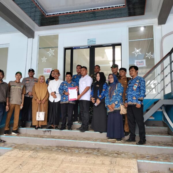 BABINSA KORAMIL 0109/MUNJUL HADIRI KEGIATAN LAUNCHING MBG&hellip;