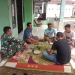 Babinsa Koramil 0101/Pandeglang Laksanakan Komsos…
